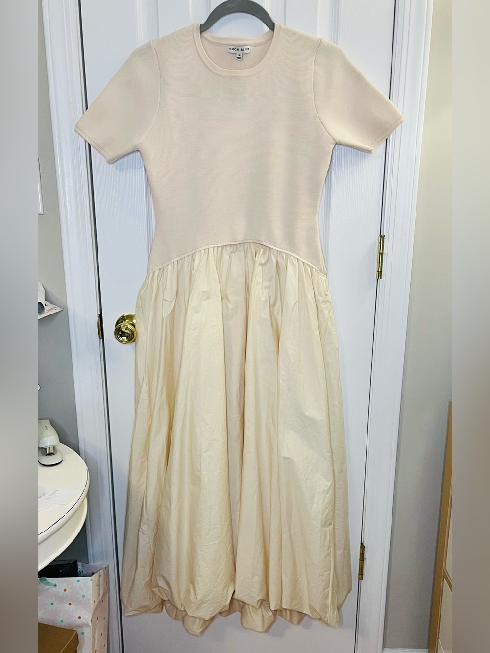 Moon River Pale Peach Top with Cream Full Midi Skirt Dress - Picture 11 of 12